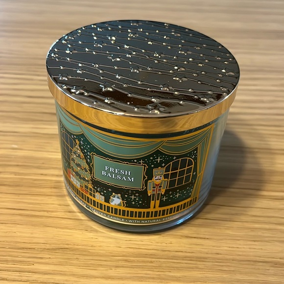 Bath & Body Works 3 Wick Candle. Fresh Balsam. - Picture 1 of 3